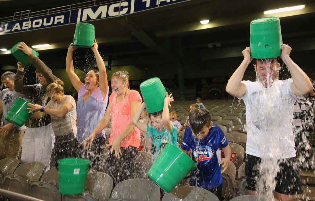 The major comeback of the ALS Ice Bucket Water Challenge has struck social media once again but with a twist.